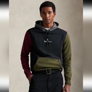 Ralph Lauren Men's Black, Green, and Burgundy Hoodie